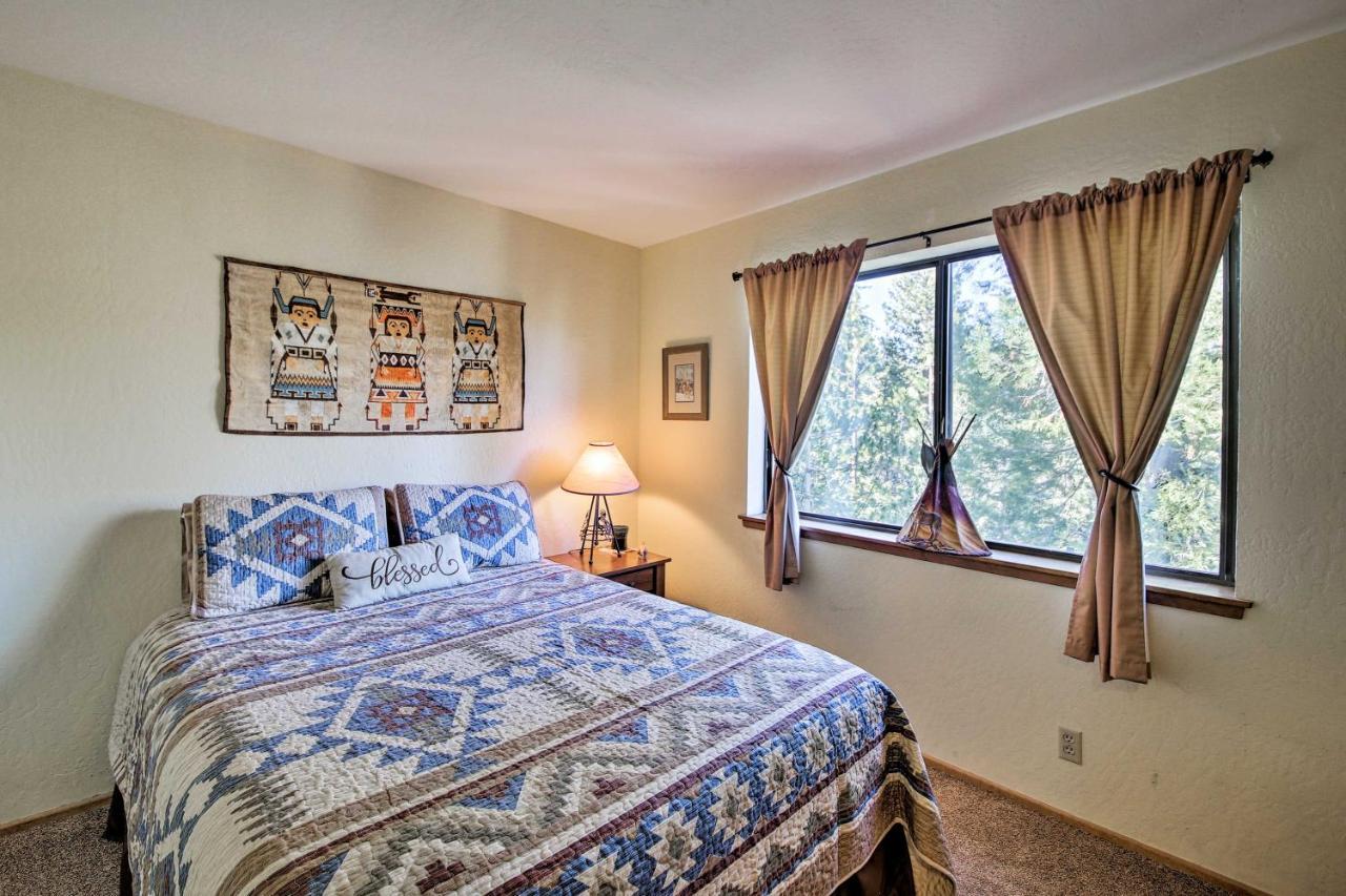 Spacious Lake Arrowhead Home With 2 Decks And Views Eksteriør billede